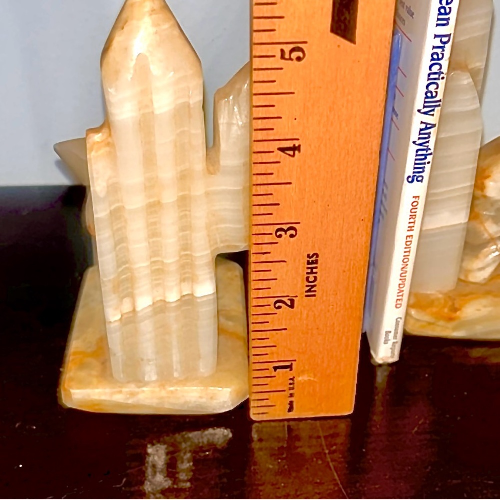 Vintage Stone Carved Onyx Sleeping Man In Desert with Sombrero Bookends - Picture 7 of 9